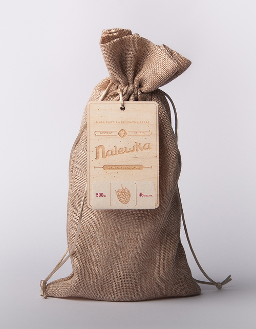 波蘭nalewka 保健飲料包裝設(shè)計(jì)-上海包裝設(shè)計(jì)公司國外包裝設(shè)計(jì)佳作推薦-外袋設(shè)計(jì) 波蘭nalewka 保健飲料包裝設(shè)計(jì)-上海包裝設(shè)計(jì)公司國外包裝設(shè)計(jì)佳作推薦-外袋設(shè)計(jì)