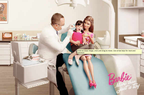 芭比娃娃“”巴比不只是玩具“平面廣告-媽媽篇-上海尚略廣告設(shè)計(jì)公司 芭比娃娃“”巴比不只是玩具“平面廣告-媽媽篇-上海尚略廣告設(shè)計(jì)公司