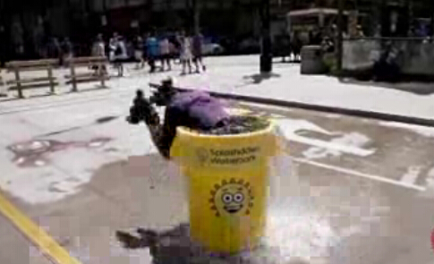 “想免費玩水，就下水撈票子”Splashdown 水上公園街頭營銷廣告活動-上海尚略營銷策劃公司分享1