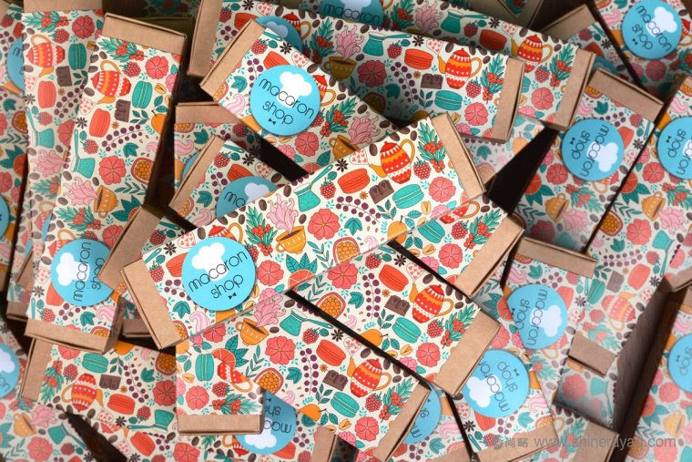 上海甜品包裝設(shè)計(jì)公司分享：Macarons手繪花卉插圖風(fēng)杏仁餅蛋糕糕點(diǎn)包裝設(shè)計(jì)18