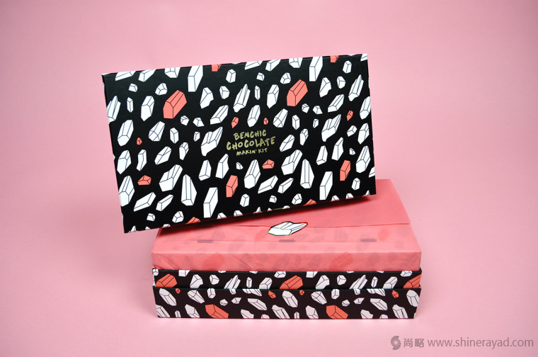 碎片幾何圖案風(fēng)格 BenChic 巧克力包裝設(shè)計(jì)-上海包裝設(shè)計(jì)公司2