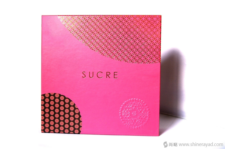 SUCRE 糕點(diǎn)點(diǎn)心月餅燙金禮盒包裝設(shè)計(jì)-上海包裝設(shè)計(jì)公司4 SUCRE 糕點(diǎn)點(diǎn)心月餅燙金禮盒包裝設(shè)計(jì)-上海包裝設(shè)計(jì)公司4