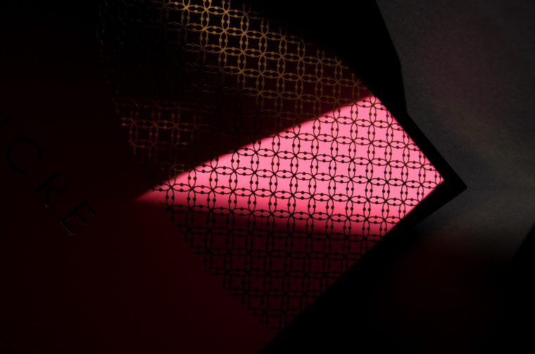 SUCRE 糕點(diǎn)點(diǎn)心月餅燙金禮盒包裝設(shè)計(jì)-上海包裝設(shè)計(jì)公司6 SUCRE 糕點(diǎn)點(diǎn)心月餅燙金禮盒包裝設(shè)計(jì)-上海包裝設(shè)計(jì)公司6