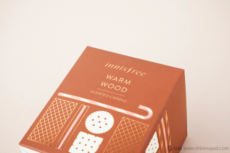 15上海包裝設(shè)計公司-韓國 Innisfree 女性化妝品護(hù)膚品品牌圣誕節(jié)日裝包裝設(shè)計-圣誕美食圖案