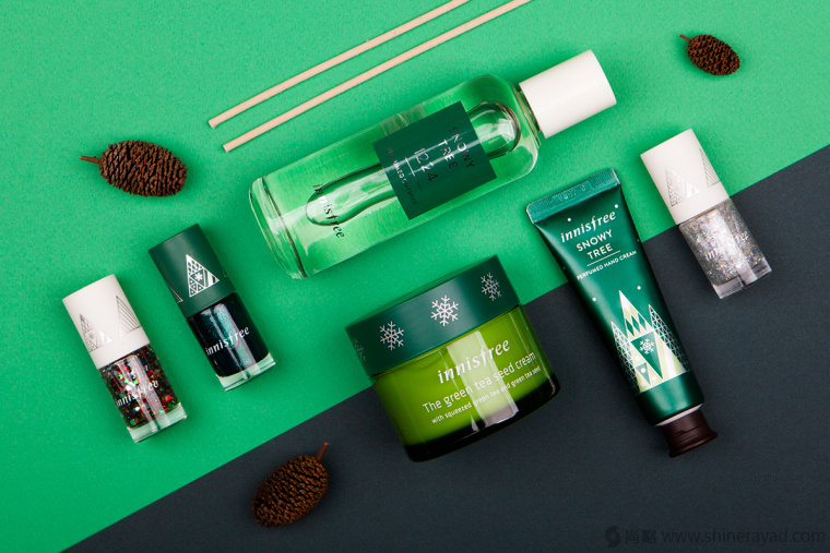 3上海包裝設(shè)計公司-韓國 Innisfree 女性化妝品護(hù)膚品品牌圣誕節(jié)日裝包裝設(shè)計