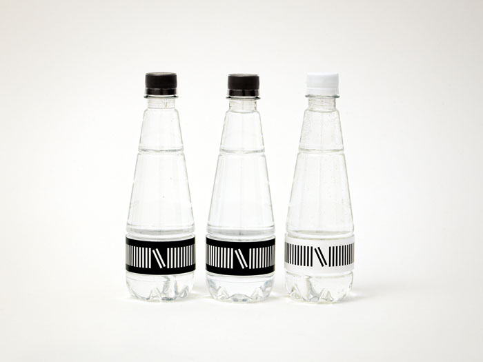 Nourcy 餐廳品牌形象設(shè)計(jì)空間SI設(shè)計(jì)13-瓶裝水包裝設(shè)計(jì)