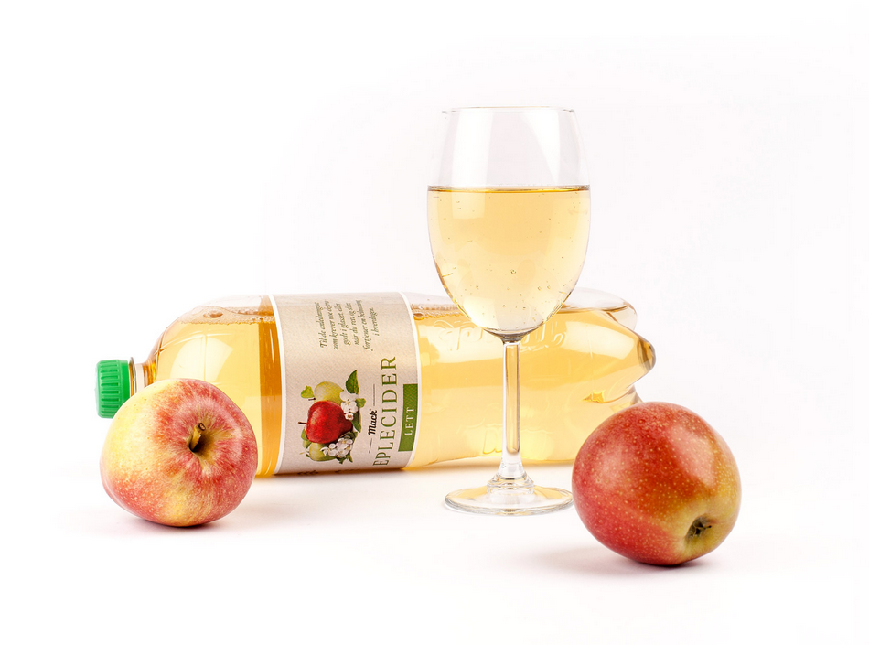 bynorth 蘋果汁飲料包裝設(shè)計(jì)圖片-上海包裝設(shè)計(jì)公司 http://907632.com/servicework.aspx?id=4