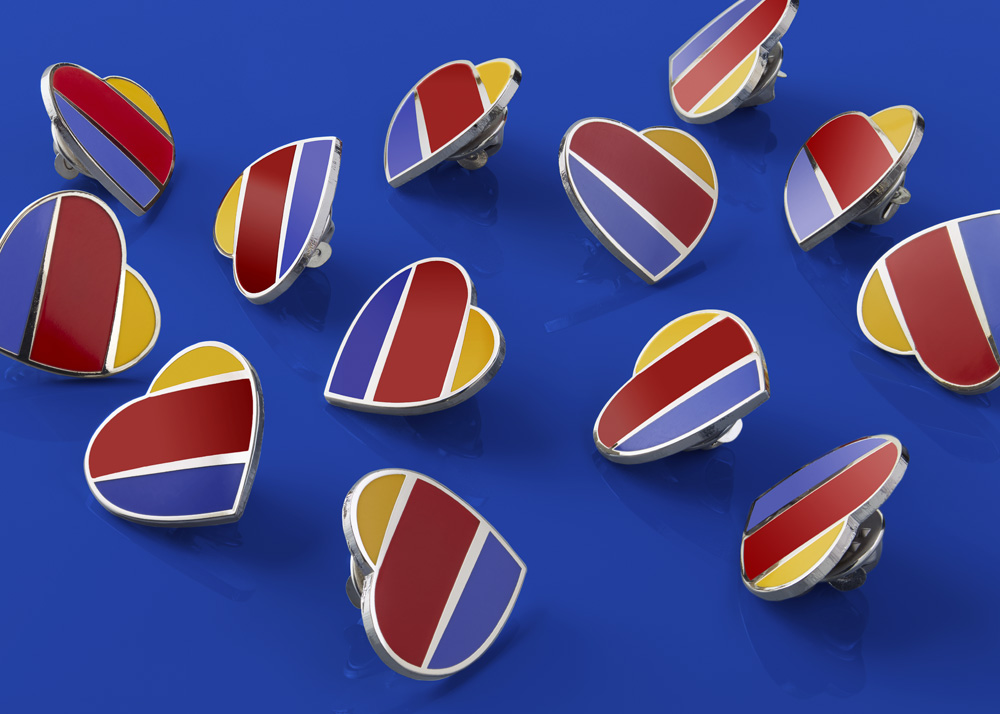 Southwest 美國(guó)西南航空公司品牌形象設(shè)計(jì)VI設(shè)計(jì)-上海品牌策劃設(shè)計(jì)公司分享 Southwest 美國(guó)西南航空公司品牌形象設(shè)計(jì)VI設(shè)計(jì)-上海品牌策劃設(shè)計(jì)公司分享