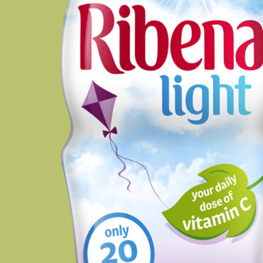 上海包裝設(shè)計公司分享:RIBENA-light 迪卡璐水果飲料包裝設(shè)計2 上海包裝設(shè)計公司分享:RIBENA-light 迪卡璐水果飲料包裝設(shè)計2