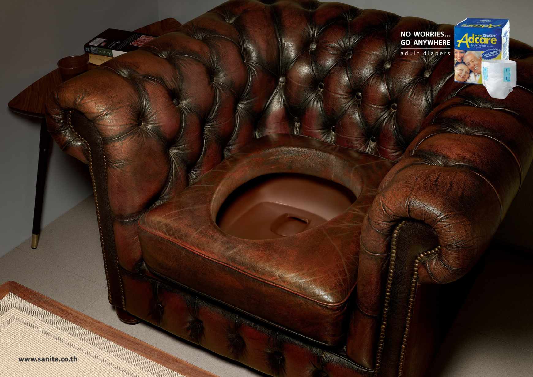 Adcare 成人紙尿褲創(chuàng)意平面廣告設(shè)計-上海廣告設(shè)計公司國外廣告欣賞1-沙發(fā)篇