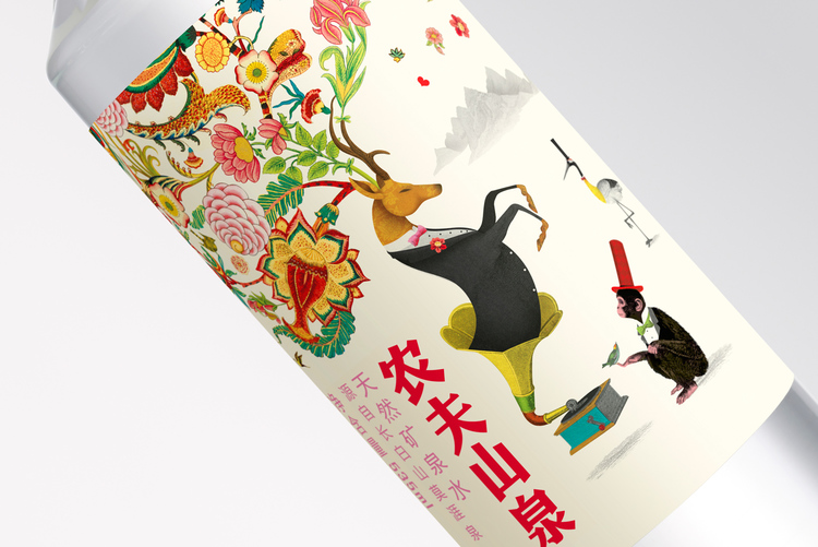 11.農(nóng)夫山泉礦泉水長白山四季插圖系列包裝設(shè)計 11.農(nóng)夫山泉礦泉水長白山四季插圖系列包裝設(shè)計