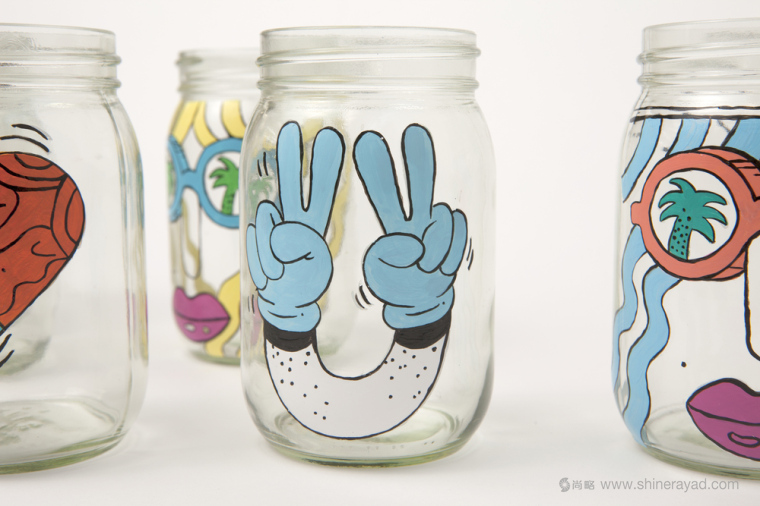 星巴克?冷咖啡茶葉手工玻璃杯插畫包裝設計-5 星巴克?冷咖啡茶葉手工玻璃杯插畫包裝設計-5