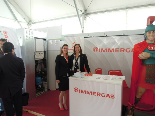 意大利采暖設(shè)備公司依瑪新火焰LOGO設(shè)計(jì)與羅馬戰(zhàn)士卡通形象設(shè)計(jì)展會(huì)應(yīng)用效果