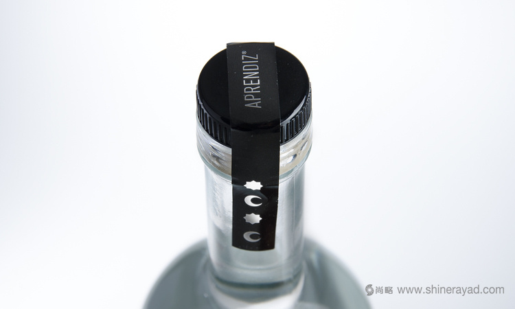 APRENDIZ Mezcal手繪插畫風(fēng)格 龍舌蘭酒包裝設(shè)計5