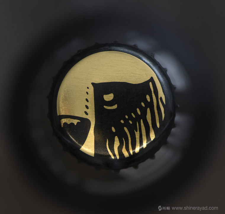 芬蘭Karhu 北極熊高端啤酒包裝設(shè)計(jì)-上海包裝設(shè)計(jì)公司設(shè)計(jì)欣賞3