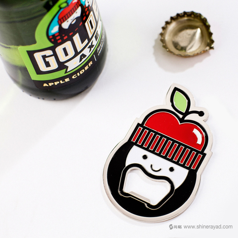 金斧頭蘋(píng)果酒包裝人物插畫(huà)就扳手禮品設(shè)計(jì)-上海包裝設(shè)計(jì)公司16