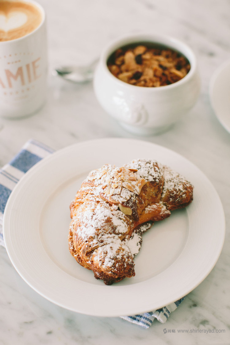 Amie面包店品牌VI形象設計7