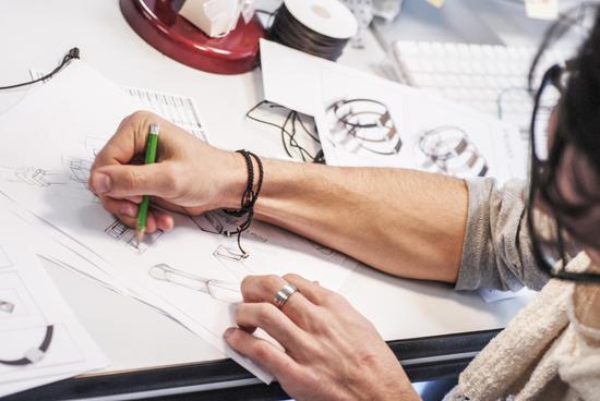 創(chuàng)意設(shè)計(jì)師的生存法則系列二：將想法賦予生命，變成現(xiàn)實(shí)