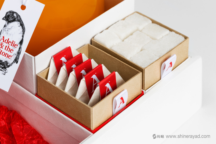 Adelie & the Stone 購物中心節(jié)日品牌形象設(shè)計與插畫禮品包裝設(shè)計