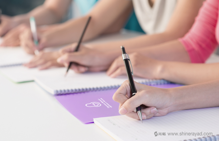 MADE IN MOTHER 母嬰育兒品牌VI形象設(shè)計(jì)-上海VI設(shè)計(jì)公司11 MADE IN MOTHER 母嬰育兒品牌VI形象設(shè)計(jì)-上海VI設(shè)計(jì)公司11