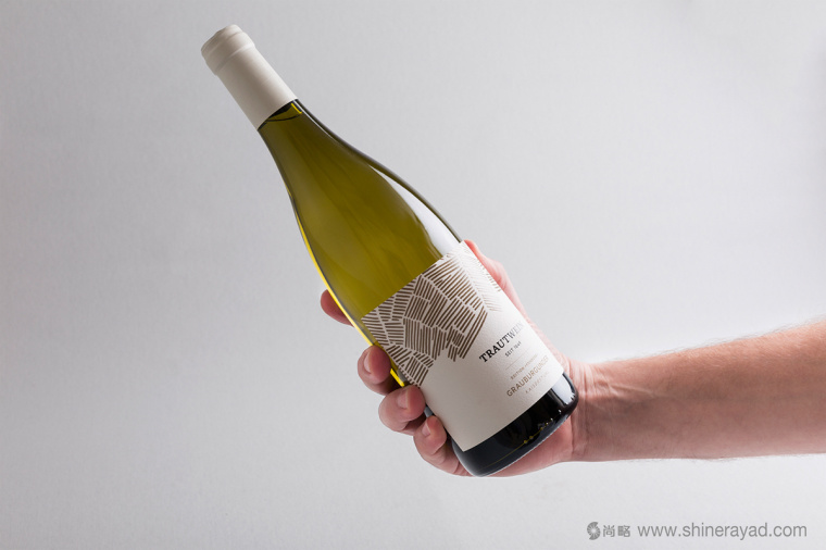 上海包裝設(shè)計(jì)公司設(shè)計(jì)欣賞:A&C葡萄酒包裝設(shè)計(jì)紅7 上海包裝設(shè)計(jì)公司設(shè)計(jì)欣賞:A&C葡萄酒包裝設(shè)計(jì)紅7