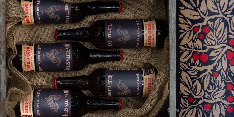 HENRIETTA 家庭農(nóng)場自產(chǎn)蘋果酒包裝設(shè)計公雞插畫設(shè)計-上海包裝設(shè)計公司收藏5