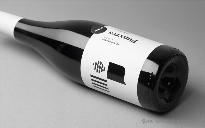 Pinyeres 鏤空紅酒酒標(biāo)標(biāo)簽包裝設(shè)計-上海包裝設(shè)計公司4