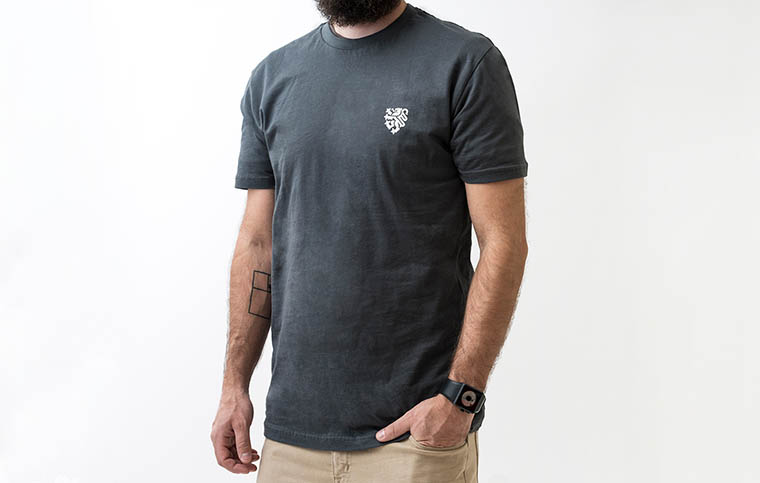 Perrier Jablonski 戰(zhàn)略營銷咨詢公司企業(yè)形象設(shè)計-VI設(shè)計