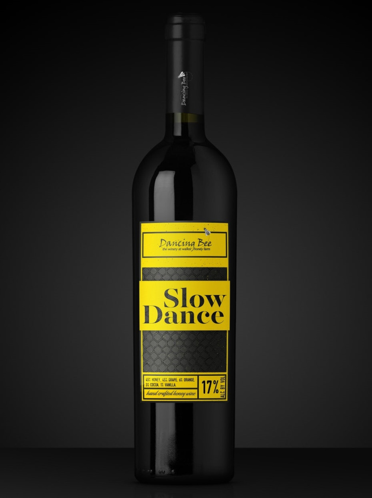 終極指南：如何設(shè)計(jì)紅酒葡萄酒包裝標(biāo)簽-顏色