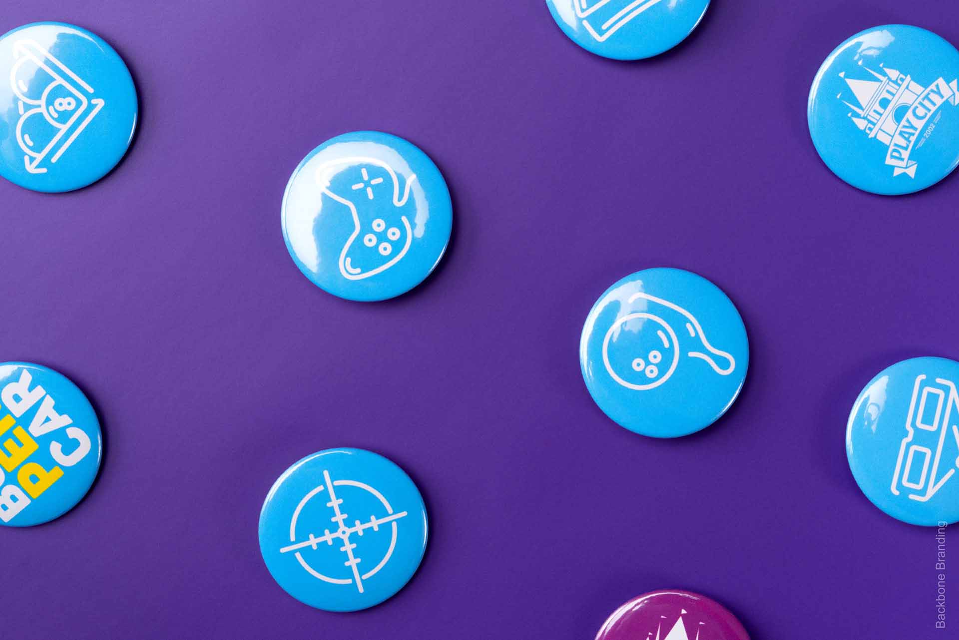 矢量圖畫(huà)風(fēng)格Play City 娛樂(lè)公園vi形象設(shè)計(jì)——展現(xiàn)游戲與現(xiàn)實(shí)交融