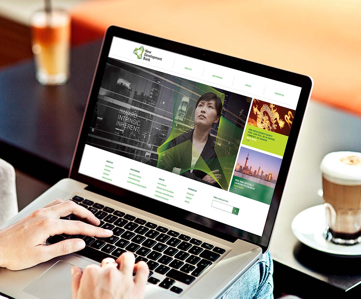 金磚國家新開發(fā)銀行標(biāo)識logo設(shè)計-可持續(xù)發(fā)展的動感線條logo-網(wǎng)站形象設(shè)計