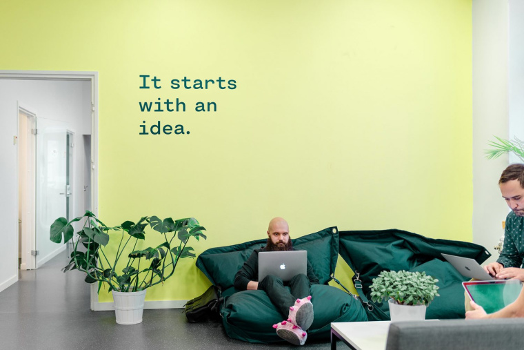 銀行品牌Holvi視覺形象VI設(shè)計(jì),被圓角軟化的多邊形創(chuàng)意 銀行品牌Holvi視覺形象VI設(shè)計(jì),被圓角軟化的多邊形創(chuàng)意