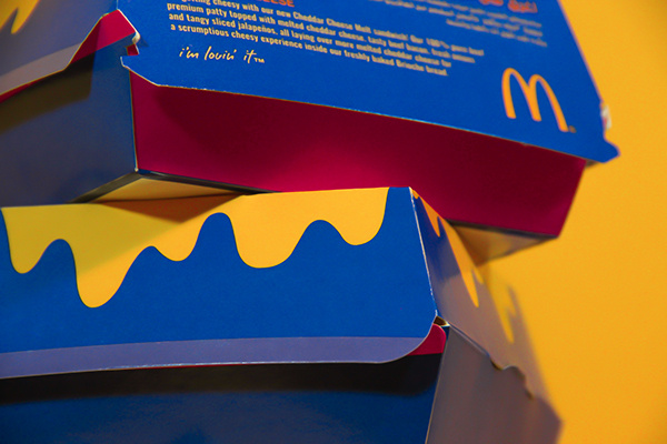 麥當(dāng)勞漢堡薯條奶酪外賣食品套餐包裝設(shè)計-上海包裝設(shè)計公司