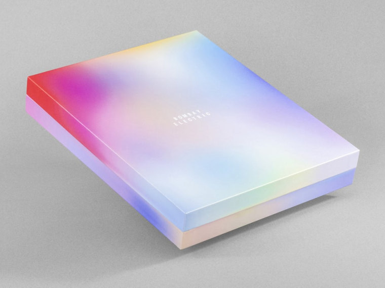 2018年10個(gè)創(chuàng)意包裝設(shè)計(jì)趨勢(shì)-充滿活力的漸變 2018年10個(gè)創(chuàng)意包裝設(shè)計(jì)趨勢(shì)-充滿活力的漸變