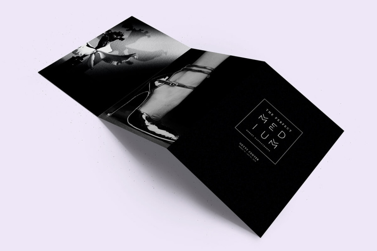 合理剪切的宣傳畫冊三折頁設(shè)計--上海宣傳冊設(shè)計公司 合理剪切的宣傳畫冊三折頁設(shè)計--上海宣傳冊設(shè)計公司