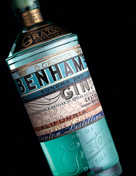 Behnhams Gin的設(shè)計(jì)師們熱衷于關(guān)掉電腦,嘗新試異。 Behnhams Gin的設(shè)計(jì)師們熱衷于關(guān)掉電腦,嘗新試異。