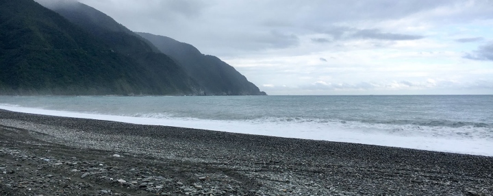 日式溫泉浴粉創(chuàng)意包裝設計造型設計——石材與木材的結合 日式溫泉浴粉創(chuàng)意包裝設計造型設計——石材與木材的結合