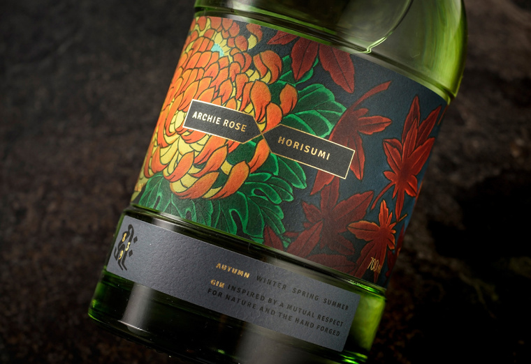 日式菊花楓葉插畫篇Archie Rose 杜松子酒包裝設(shè)計-上海包裝設(shè)計公司包裝欣賞