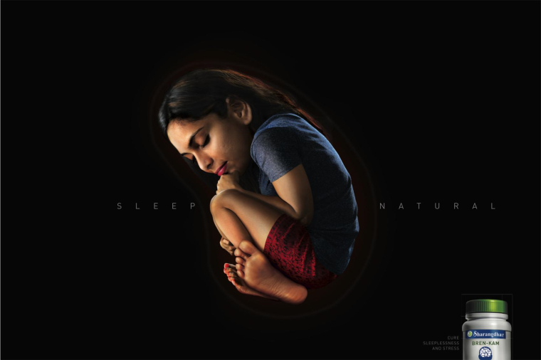 印度Sharandhar安眠藥平面創(chuàng)意廣告“胎兒睡眠”篇-上海尚略品牌策劃設(shè)計(jì)公司 印度Sharandhar安眠藥平面創(chuàng)意廣告“胎兒睡眠”篇-上海尚略品牌策劃設(shè)計(jì)公司