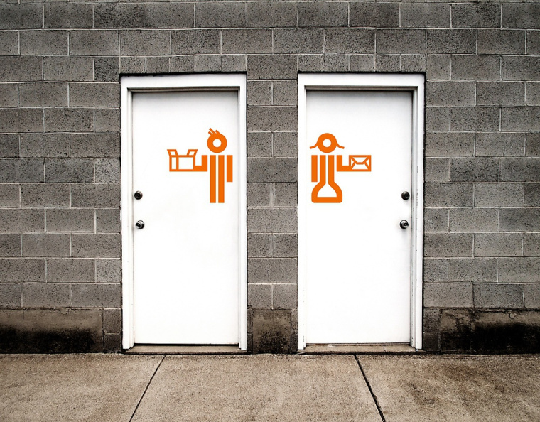 Coursiers快遞公司品牌形象設(shè)計-VI設(shè)計-上海品牌設(shè)計公司 Coursiers快遞公司品牌形象設(shè)計-VI設(shè)計-上海品牌設(shè)計公司