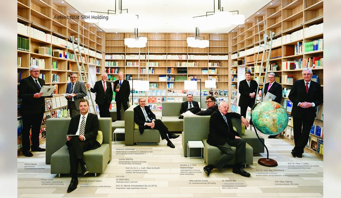 SRH控股2013年度報告畫冊設(shè)計-上海畫冊設(shè)計公司分享