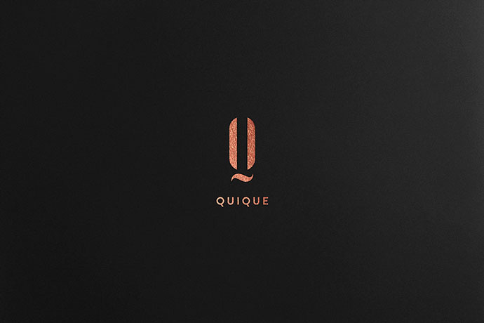 上海logo設(shè)計(jì)公司分享:2017年40個(gè)令人驚奇的Logo設(shè)計(jì)圖片欣賞-化妝品Q字母 logo 上海logo設(shè)計(jì)公司分享:2017年40個(gè)令人驚奇的Logo設(shè)計(jì)圖片欣賞-化妝品Q字母 logo