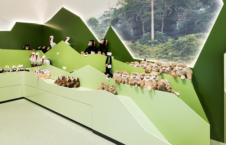 獼猴野生動物園紀(jì)念品商店店鋪空間形象設(shè)計-上海品牌形象策劃設(shè)計公司