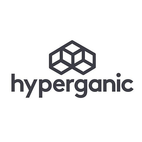 強(qiáng)調(diào)幾何的方形標(biāo)志設(shè)計(jì)