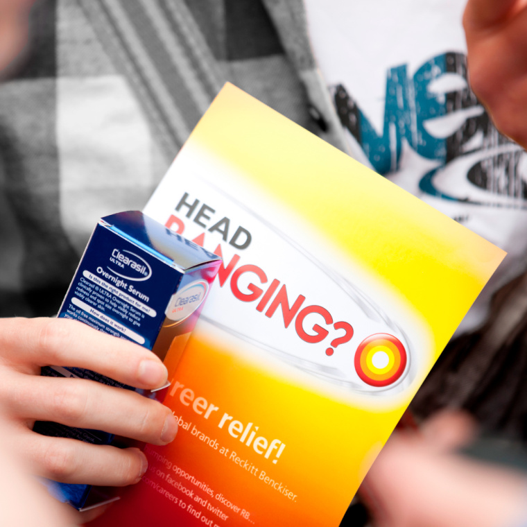 RB避孕套校園職位招聘推廣活動策劃設(shè)計及執(zhí)行