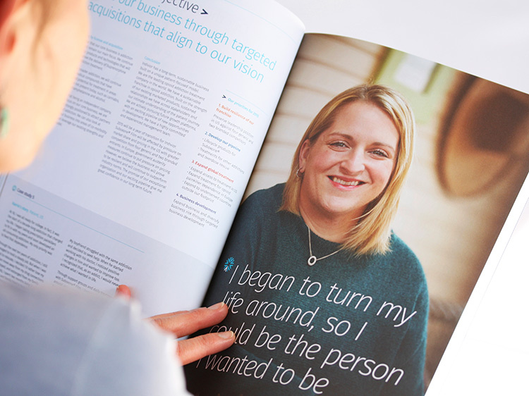 INDIVIOR制藥公司年度報(bào)告宣傳畫(huà)冊(cè)設(shè)計(jì) INDIVIOR制藥公司年度報(bào)告宣傳畫(huà)冊(cè)設(shè)計(jì)