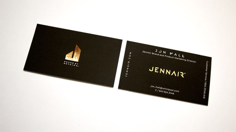 JennAir廚房電器用具品牌LOGO設(shè)計，源自通風(fēng)爐灶和字母J的logo