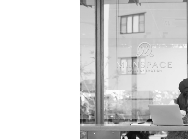 MUNSPACE咖啡（店）品牌形象設(shè)計(jì)logo設(shè)計(jì)，簡(jiǎn)約心形符號(hào)+字母M