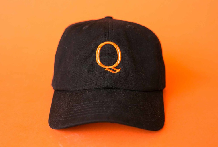 Kosmos Q專業(yè)燒烤餐飲與用品品牌視覺識(shí)別VIS設(shè)計(jì),圍繞Q字母的設(shè)計(jì)