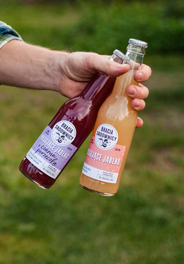 手繪藝術(shù)風(fēng)Studio Otwarte 壓榨純果汁包裝設(shè)計(jì)